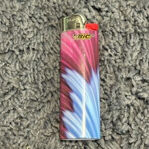 NWT Bic blue and purple designed lighter